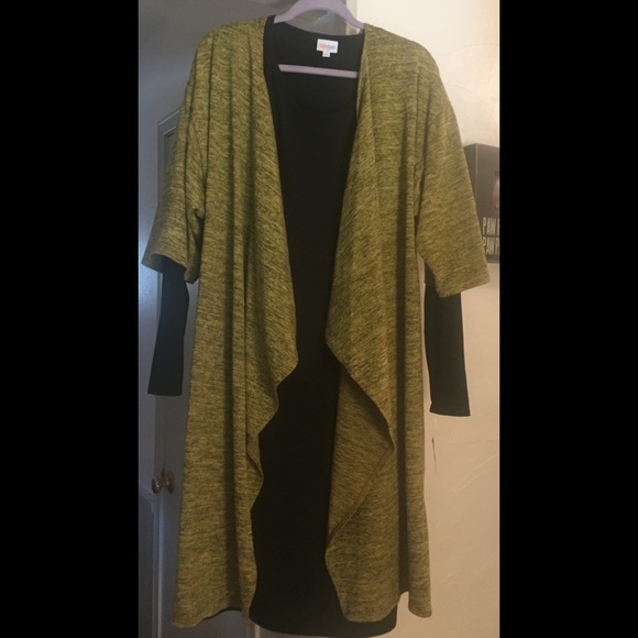 LuLaRoe Sweaters - NWT Shirley Cardigan Mustard sz lg